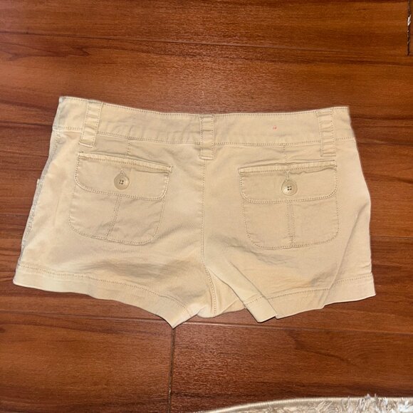 Shorts - Picture 2 of 2